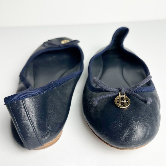 TORY BURCH CHELSEA BALLET FLATS - Picture 3 of 4
